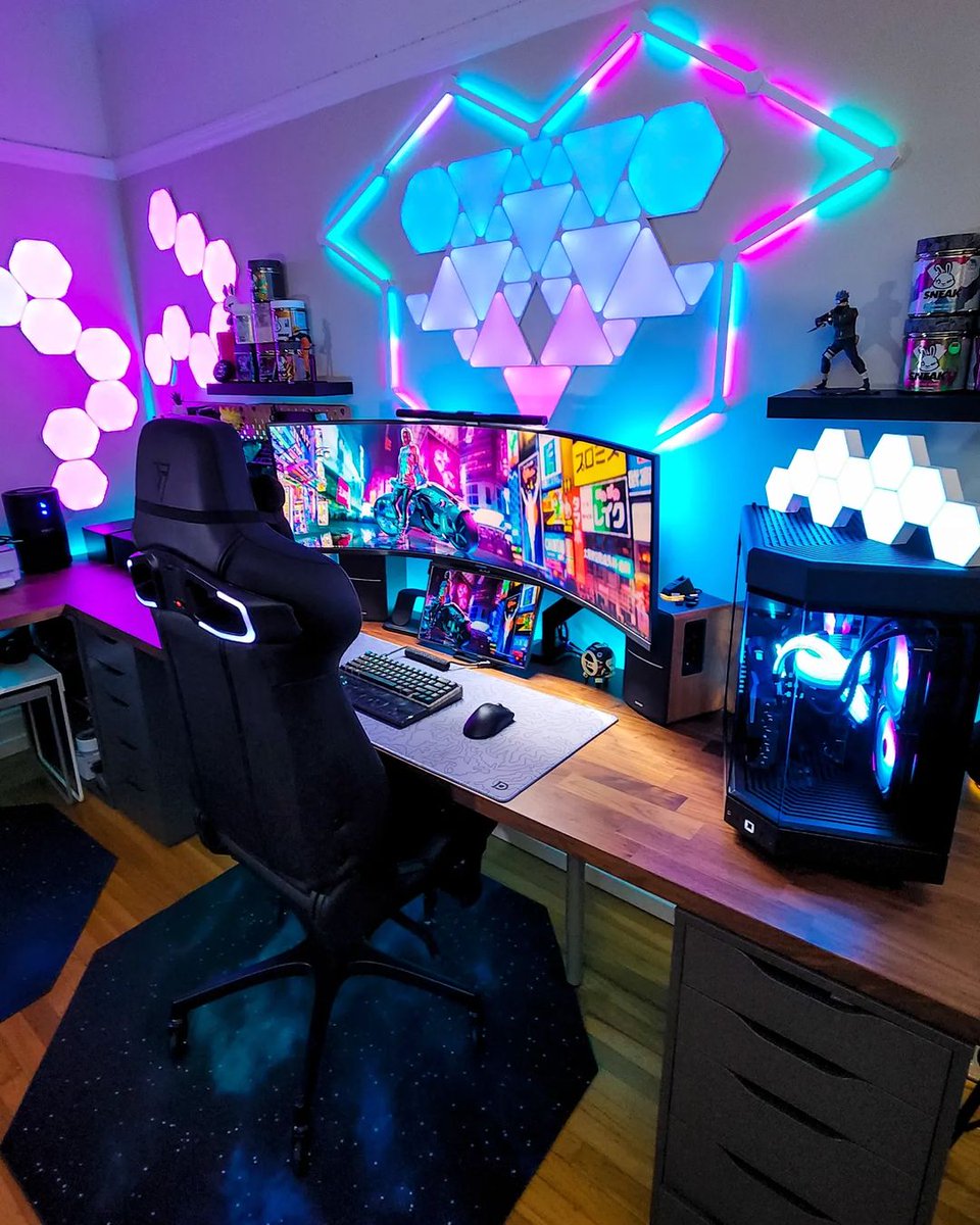 Vertagear's tweet photo. What's on your to-play-list today? 👾 #PL4500 #RGBLEDKit

📸@tech_beard https://t.co/dxMum1hyWF