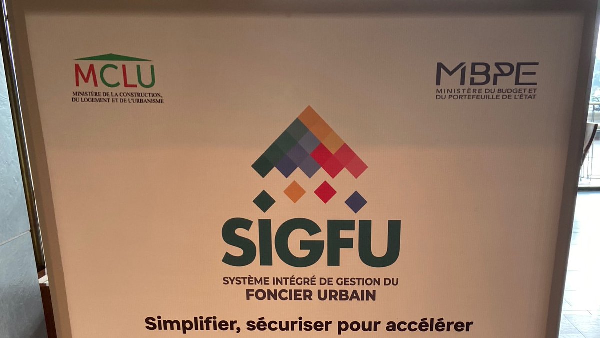 cchantraine's tweet photo. Pour tout savoir sur le projet #sigfu, Système Intégré de Gestion du Foncier Urbain en #CI #abidjan. Une réalisation #ignfi @GeofitGroup pour le @mclu_gouv. https://t.co/gwL6sWcZYc https://t.co/MkA5X8Afpf
