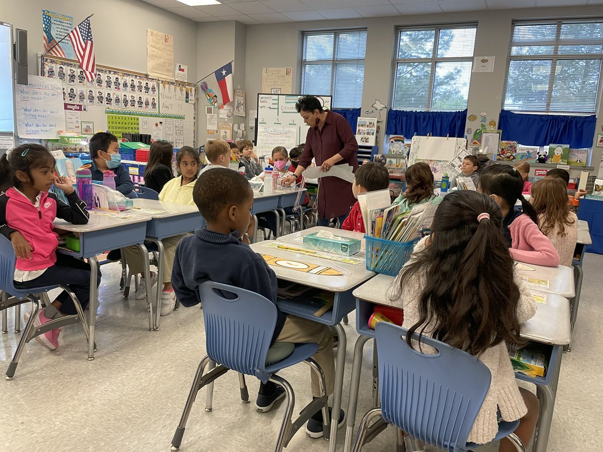hornelem's tweet photo. Reading time with Ms. Shields class! #addressingmisconceptions @HISD_ESO1 @AmyPoerschke https://t.co/dD1Qhdsbqe