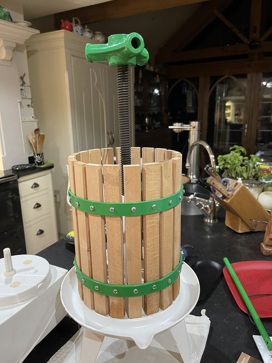 Anna Batchelor tweet media