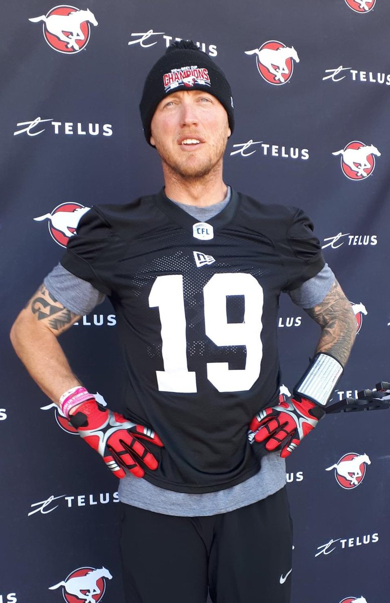 Markonfootball's tweet photo. INSTA-ANALYSIS:  When Bo Levi Mitchell hits the field on Saturday, let's hope Stamps fans give him the raucous reception he has earned.  What's in the future for him and the team?  Who knows?  But for at least one more night, one of the greatest Stamps,  will play at McMahon. https://t.co/gonQ0Ojl7z