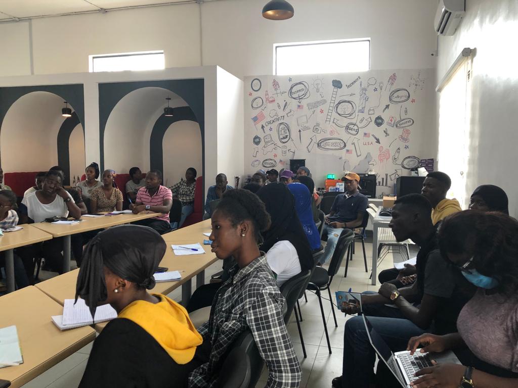 dst_foundation's tweet photo. Day 2 of the STEM for the Future program. 
We are so excited with the progress the participants are making.

All thanks to our sponsor @USinNigeria

#stem #leadership #technology #innovation #usmission https://t.co/4cKOcAzzF6