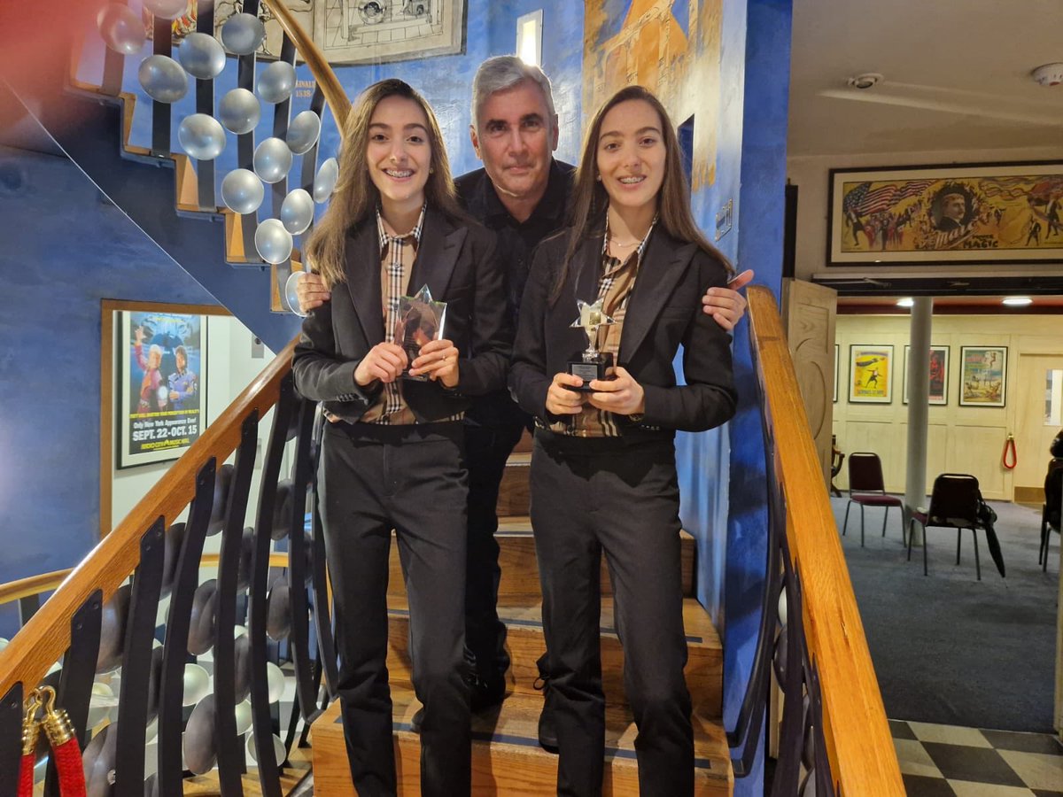 Congratulations to the 2022 winners of the ⁦<a href="/marvins_magic/">Marvin’s Magic</a>⁩ Rising Star Award  - The ⁦<a href="/vanhargen/">The Van Hargen Twins</a>⁩ Twins presented by ⁦<a href="/MarvinBerglas/">Marvin Berglas</a>⁩ ⁦<a href="/MagicCircleHQ/">The Magic Circle</a>⁩