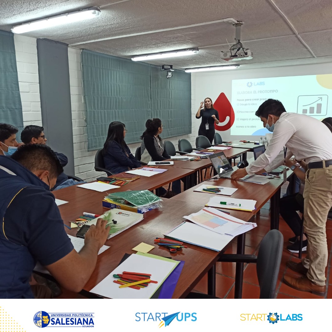 upsalesianaec's tweet photo. 🧈🧼 Los coordinadores de #StartLabs de la UPS Sede #Quito, realizaron la capacitación “De la idea a la acción” a 150 colaboradores del Grupo #DANEC S. A. que se especializa en productos del sector de grasas, aceites comestibles y jabones en barra.   

#UPSQuito #UPSEcuador 💛💙 https://t.co/YSDYmUU7Al