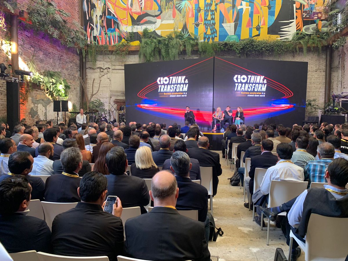 KIO_tech's tweet photo. 2021 también fue el año récord en México y en toda la región, pues en este lapso se levantó la misma cantidad de capital que en la última década. -Vincent Speranza
#KIOThinkandTransform https://t.co/kQSQKVojTh