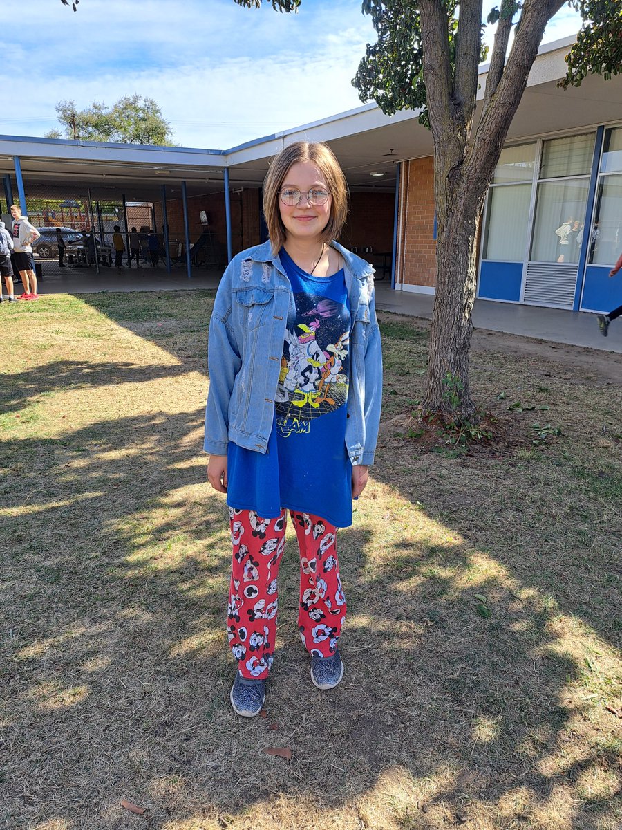 COA_middle's tweet photo. Red Ribbon Week @ COA Middle!
Day 2: Mix&Match
#redribbonweek #coa_middle #coa_school #gcc_charters #gcc20yearsofimpact https://t.co/ZhHN3VoVRZ