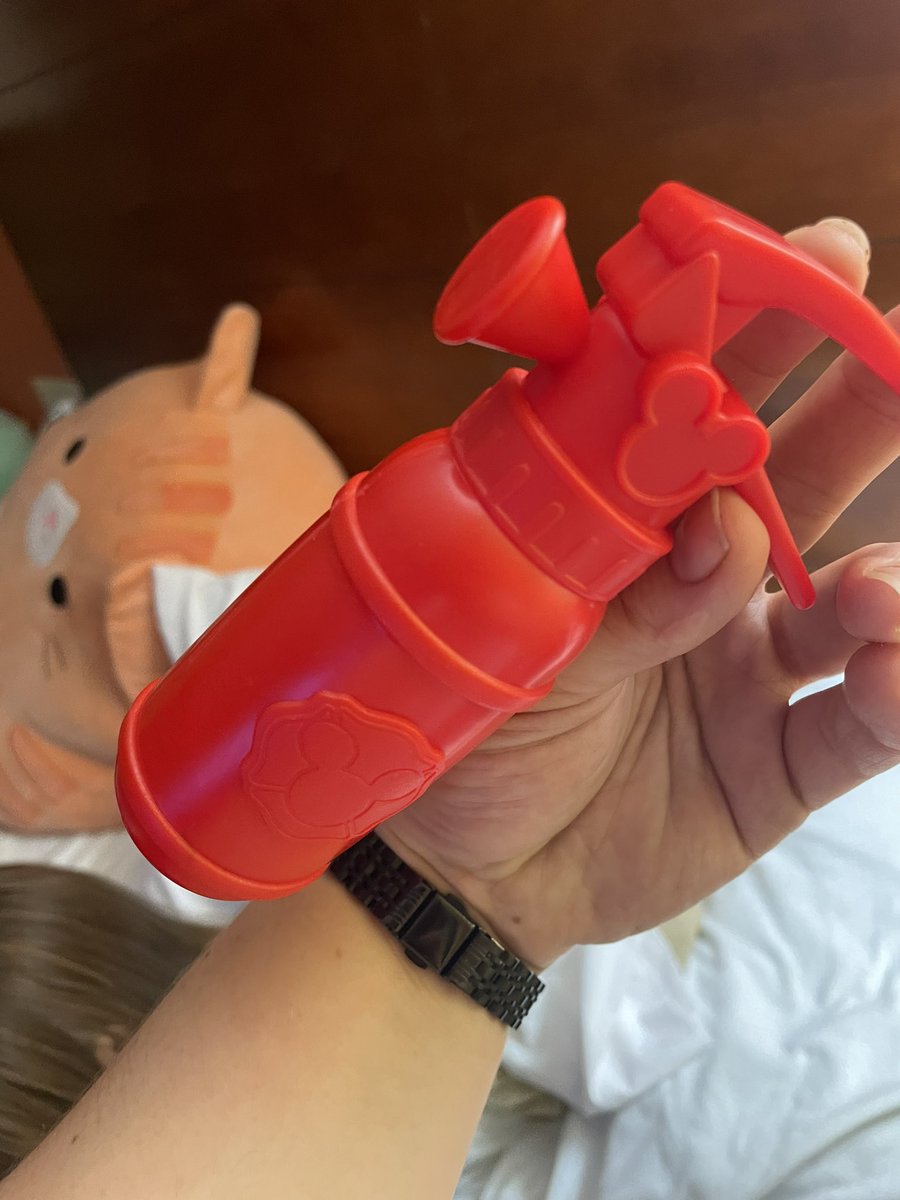 mandactw's tweet photo. @Disney we bought this mystery egg for $20…. On top of this already being crazy over priced to begin with the toys are broken right out of the package #MickeyMouse can’t even sit up around the campfire with his friends cause he’s busy looking like he’s about to ram a door https://t.co/FOQ5xSFnhR