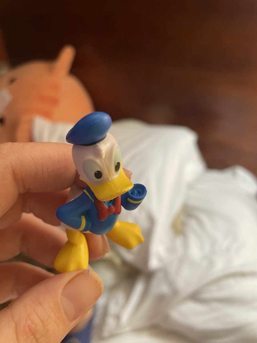 mandactw's tweet photo. @Disney we bought this mystery egg for $20…. On top of this already being crazy over priced to begin with the toys are broken right out of the package #MickeyMouse can’t even sit up around the campfire with his friends cause he’s busy looking like he’s about to ram a door https://t.co/FOQ5xSFnhR