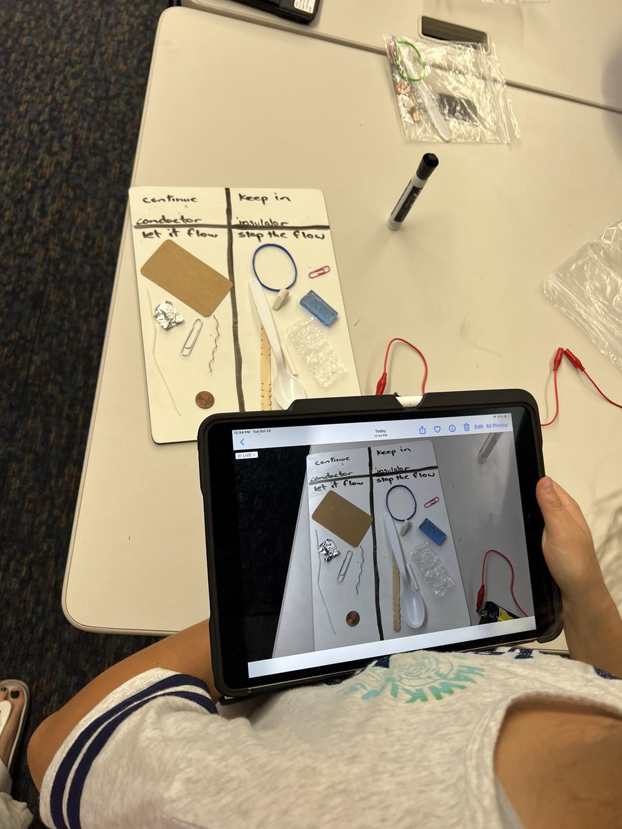 HarrisHES's tweet photo. 5th Graders @HicksElementary refreshing themselves on #conductors and #insulators to begin our electrical energy and #circuits unit. We are also gathering our data, observations, and pictures in one place in our new digital science notebooks! @Duban4Science @LISDScience https://t.co/3KEe7dsCA4