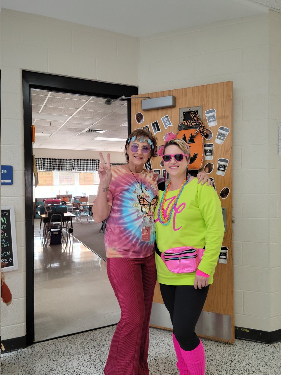 Here at Mountain View, we believe "Drugs are Outdated!" <a href="/jcityTNschools/">JohnsonCitySchools</a> <a href="/MountainViewJCS/">Mountain View Elem</a> <a href="/doxydo/">Melissa Jervis</a>