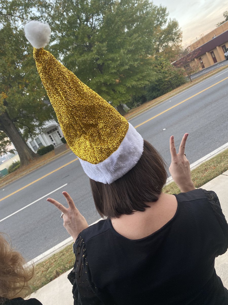 BehindtheCampus's tweet photo. It’s beginning to look a lot like Christmas!!! Christmas is just around the corner and the Admin team is ready!!! https://t.co/1lJm8T5t71