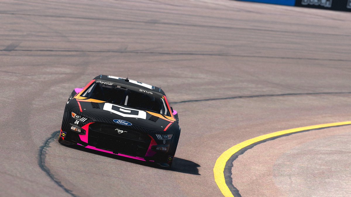 Finale night for the @eNASCARCocaCola Series! Best of luck to the championship 4! As for us, looking to end the season with a solid run and put our @ModeMediaHouse #24 near the front 🏁 Tune in 👇🏻 🖥 eNASCAR.com/live ⏰ 9:00 PM EST @JRisTC | @iRacing | @CocaColaRacing