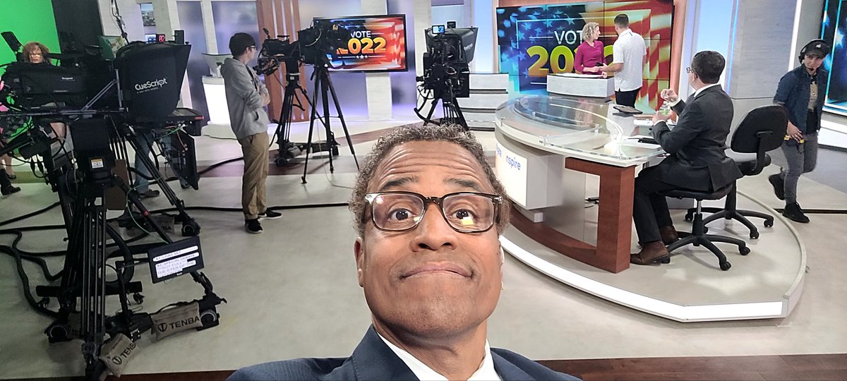 Hope you tune in, their only televised debate tonight at 7, @RepElaineLuria and <a href="/JenKiggans/">Jen Kiggans</a> square off on <a href="/WTKR3/">WTKR News 3</a>, @WGNTCW27 and wtkr.com