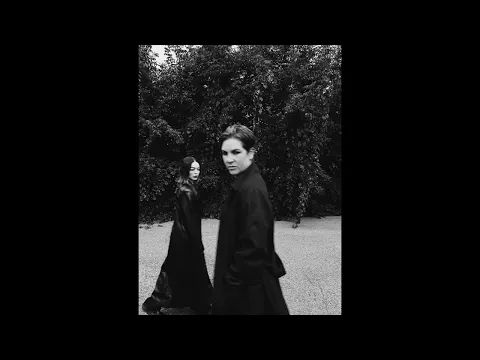 roadiemusicmag's tweet photo. Confira "Shadow of You", novo single de Riches
.
Dream Pop intrigante do começo ao fim, clique e confira!
.
https://t.co/281xoZR0VP
.
#music #single #ShadowOfYou #Riches #RoadieMusic https://t.co/zm7cNZS69q