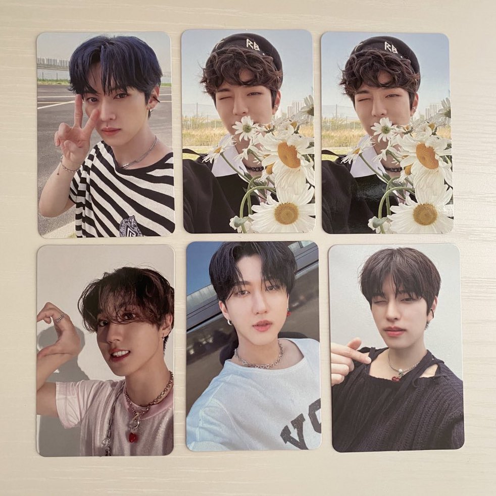 _1230mm's tweet photo. straykids MAXIDENT トレカ ミニポスター ステッカー 交換

【譲】リノ、スンミン、チャンビン、ハン、ヒョンジン、フィリックス
【求】同種アイエン

異種でも検討致しますので、お気軽にリプorDMお願いします🙇‍♀️

 #straykidsトレカ交換  #straykids交換  #スキズ交換 https://t.co/W6p9msB9sg