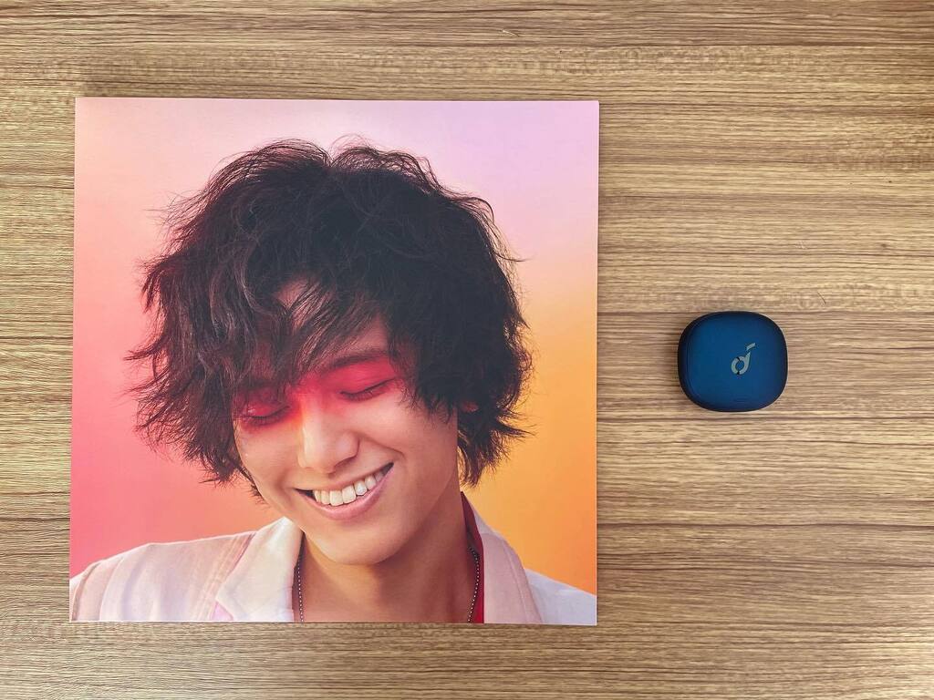 _miyuzo_'s tweet photo. ♪♪♪本日の散財♪♪♪
#藤井風
#loveallserveall
#アナログ
#soundcorelibertyair2pro https://t.co/iYqUJ3LgKo https://t.co/DDKenbBU2v