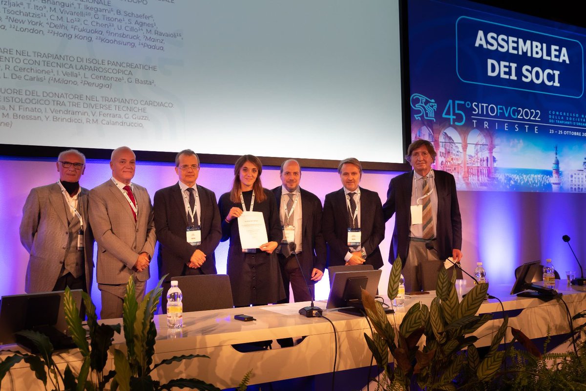sito_trapianti's tweet photo. Grazie per essere stati con noi negli ultimi 3 giorni! 

Buon lavoro al nuovo Presidente Professor Luciano De Carlis 👏

#SITOtransplant https://t.co/VRZU1uQgVi