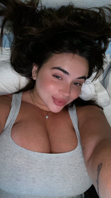 Touchdown in Miami https://t.co/GqenKtbSXN