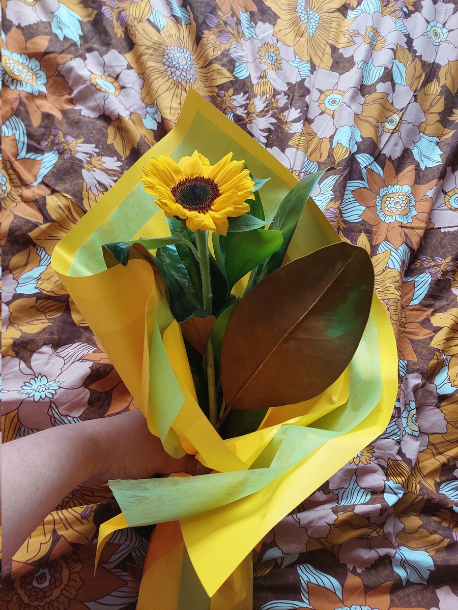 SinOrebellion's tweet photo. Had the sweetest client today. Got one of those thank you texts after that makes me know sex work is care work. #nzgirls https://t.co/xcOzA6VZ1a
