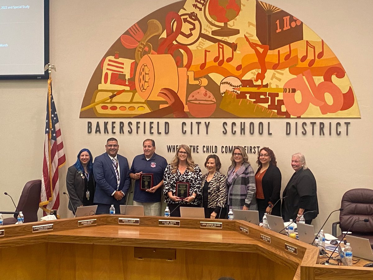 Two amazing teammates from <a href="/ChipmanChargers/">Chipman Junior High School BCSD</a> were recognized today at <a href="/Team_BCSD/">Bakersfield City School District</a> Board Meeting for their heroic and brilliant work a few weeks back. VP Mrs. Mabry &amp; Campus Sup Mr. Aguilar. Now the world knows what i know- CJHS has the most amazing staff. 💙 ♥️