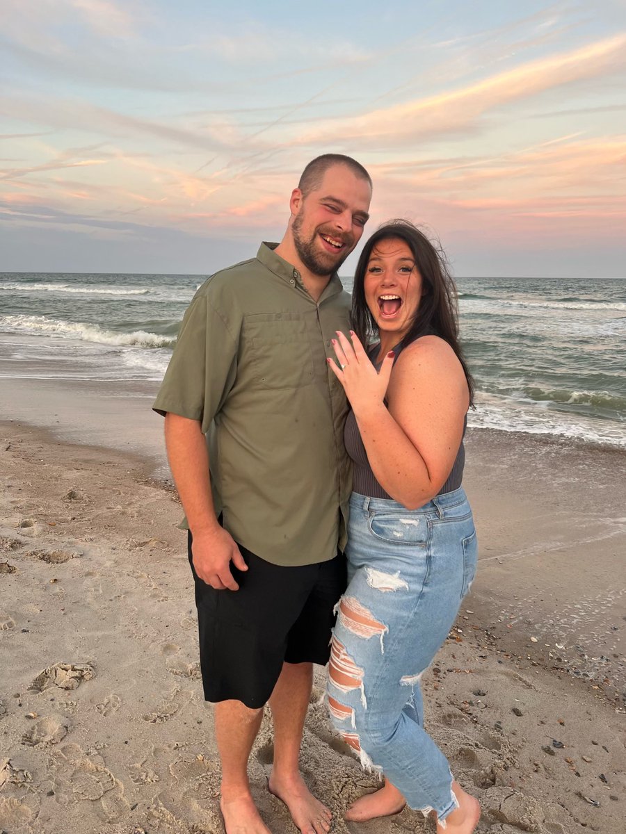 FSIAprincipal's tweet photo. Busy days @GCSS_FS celebrating bride to be, new bling &amp; a just married bride! School family that celebrates together, stays together. @DrBradJohnson adults are more engaged &amp; effective when values by their leader!They work harder for leaders who they trust &amp; know care for them!❤️ https://t.co/c3Sjqu36m3