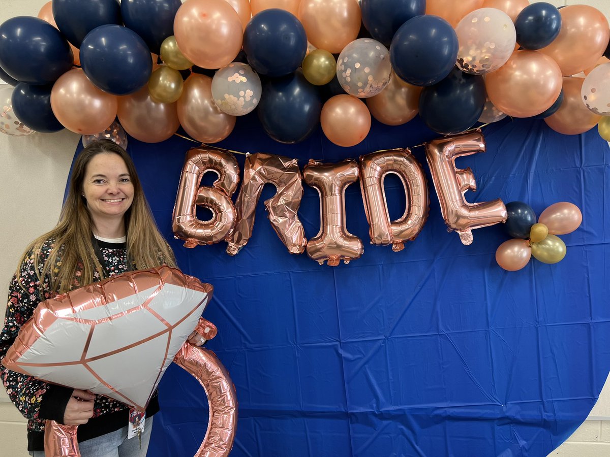 FSIAprincipal's tweet photo. Busy days @GCSS_FS celebrating bride to be, new bling &amp; a just married bride! School family that celebrates together, stays together. @DrBradJohnson adults are more engaged &amp; effective when values by their leader!They work harder for leaders who they trust &amp; know care for them!❤️ https://t.co/c3Sjqu36m3