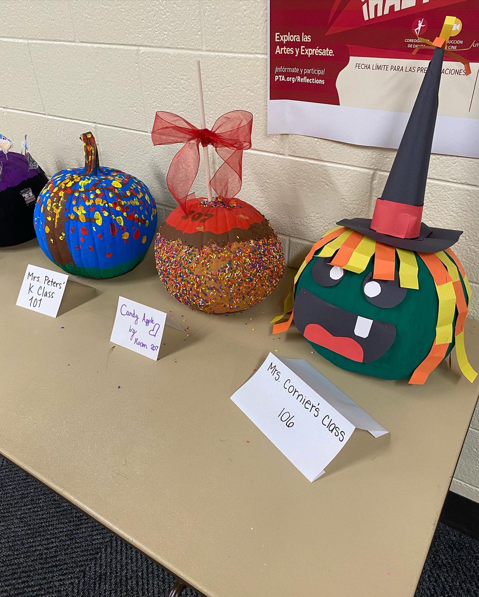 LinkLions's tweet photo. All of our classes filled their stamp cards by showing amazing behavior! As a reward, each class got to paint a pumpkin! Check out some of these creative designs! #pbisreward #pumpkinpainting #fallfun #creativity #linknextlevel #weare54 https://t.co/OjP4r8q8Kn