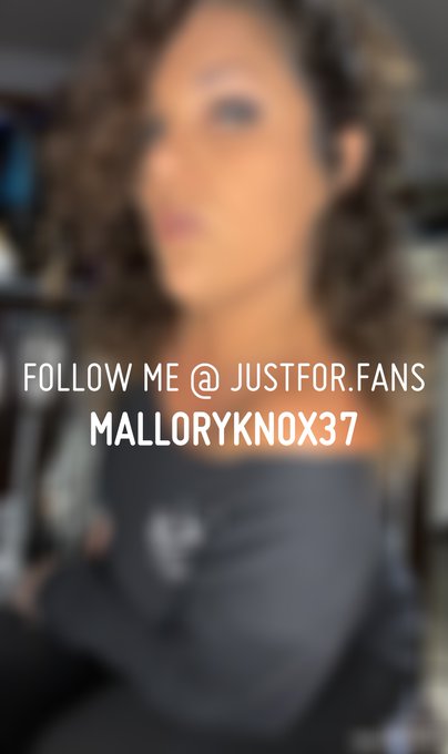 Feeling sexy in my sweat shirt lol...  See this and more at: https://t.co/aVGmAEOMUN https://t.co/YV