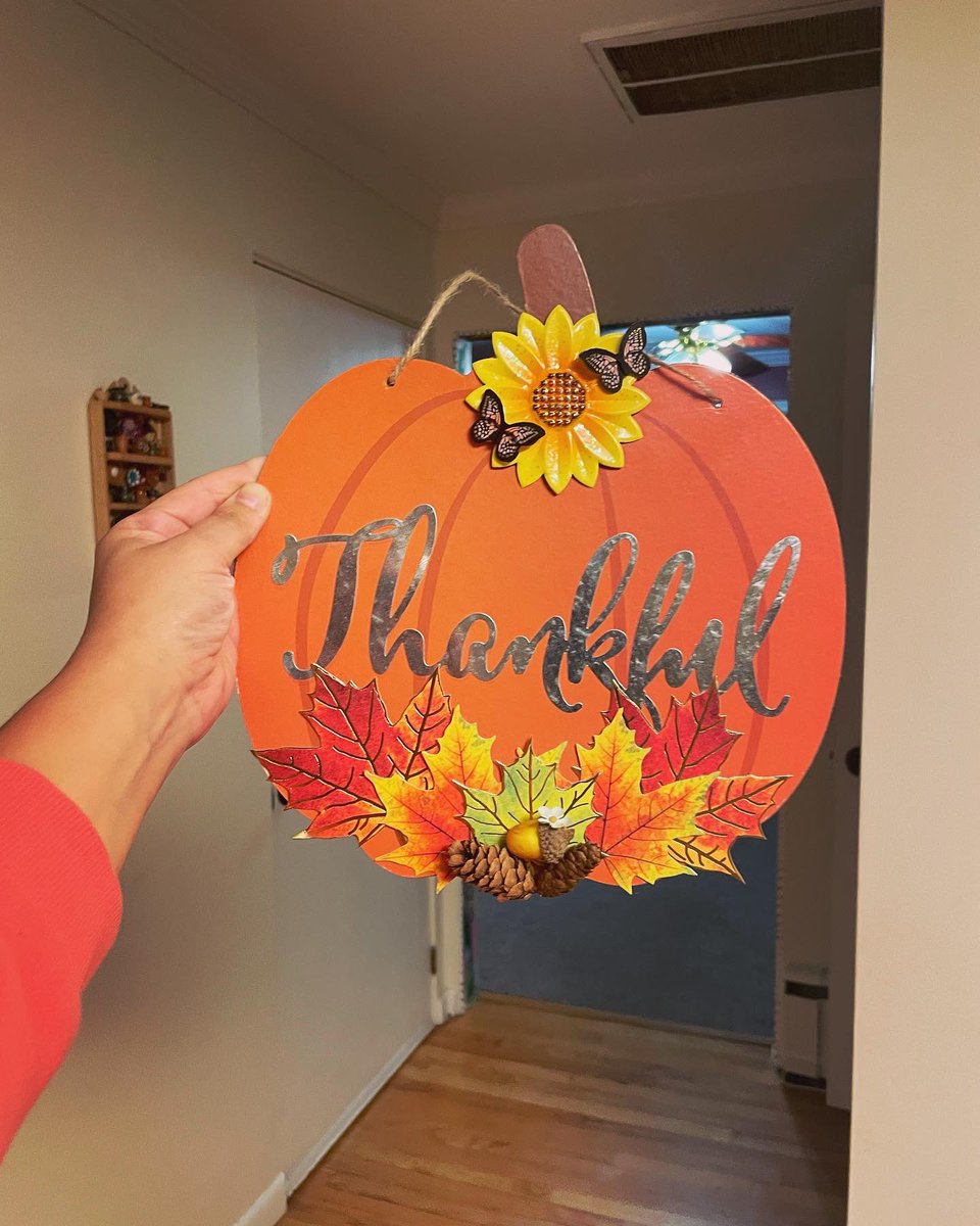 iamsterp's tweet photo. Just finished these autumn pieces https://t.co/eBo88zoUwH
