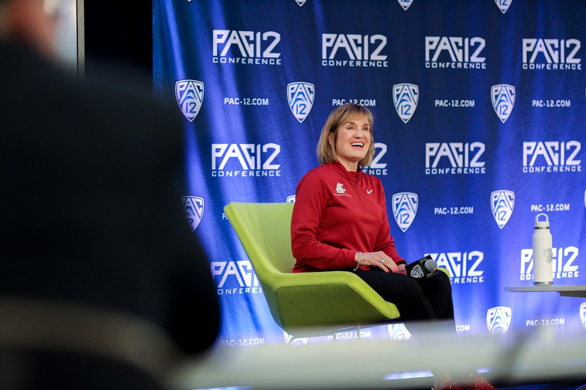 WSUCougarWBB's tweet photo. Scenes from #Pac12WBB Media Day๐คฉ
#GoCougs | #WAZZU https://t.co/3lym4DtaBb