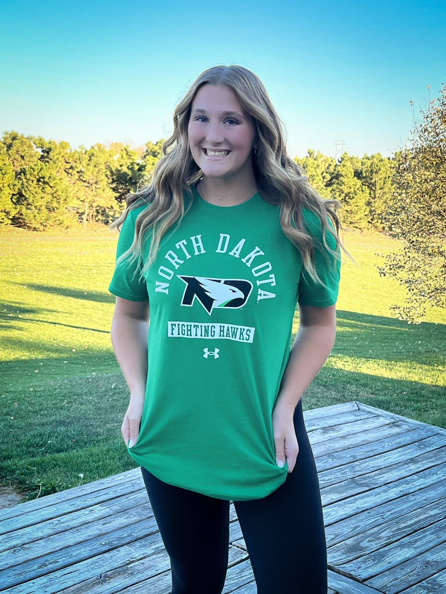 HaidynSkeen's tweet photo. I am excited and blessed to announce that I have committed to the University of North Dakota to further my academic and track &amp; field career. I want to thank my family, friends, teammates &amp; coaches for the endless support to help get me to where I am today. Go Fighting Hawks!💚🖤 https://t.co/Pc50cyNE93