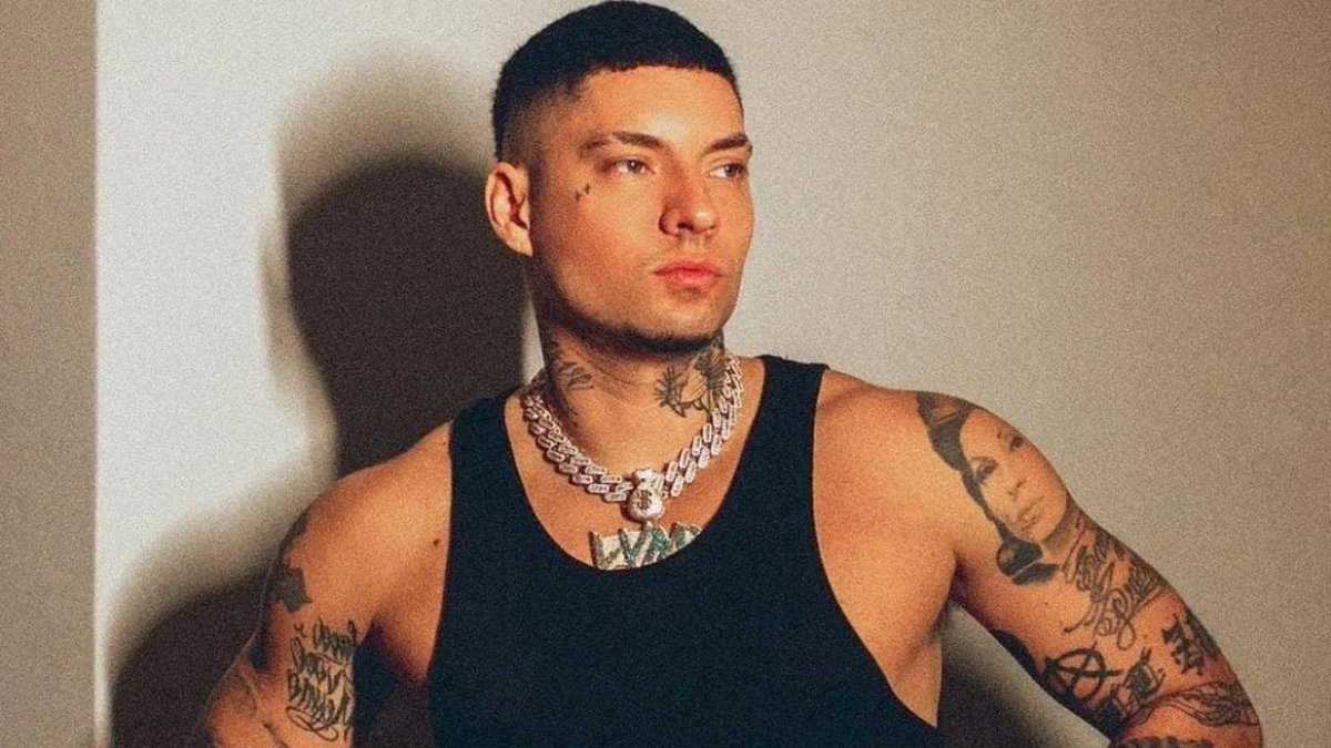 poptime's tweet photo. O produtor e crítico Regis Tadeu disse que trap é "uma pocaria" e que "não existe nenhuma música boa no gênero":

"As pessoas falam que o trap sustenta um monte de família... tô pouco me lixando. O trap é muito, mas muito ruim. Não tem condições..." https://t.co/1Svhyeaq8O