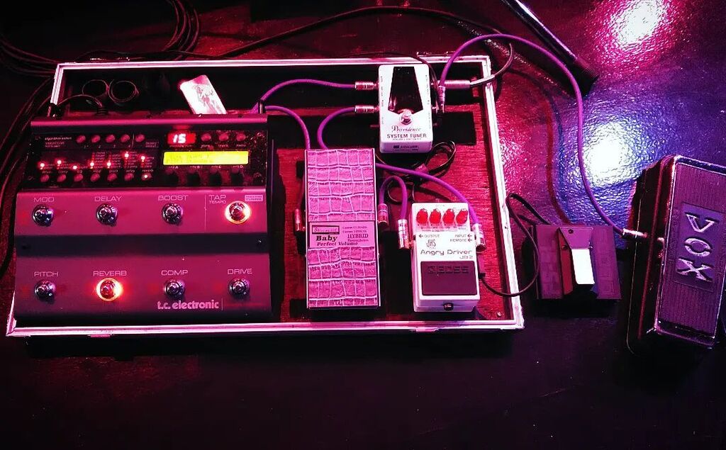 WildGuitarman's tweet photo. My main pedalboard for @pitpi_official live tour 🎛️
#voxwah #providence #systemtuner #p203 #bossjb2 #angrydriver #jhs #shinsmusic #babyperfectvolume #tcelectronic #novasystem #stompbox #pedalboard #guitargear #guitarplayer #pitpi #livetour2022 https://t.co/EkfmCW7caz https://t.co/B6vaATSZRp