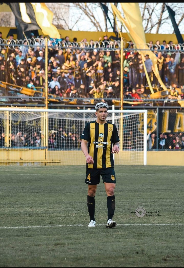 AguuBellone's tweet photo. Y si sonrío hoy de repente no es que estoy demente
Solo me ha costado llegar hasta este presente 💛🖤 https://t.co/lZCVDf2CEC