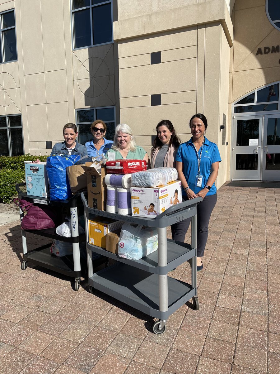 CCPSElemELA's tweet photo. Thank you @HMHCo for donating a second round of items that will benefit our staff and students here in @collierschools! #CCPSStrong https://t.co/wPPDhiZKSR