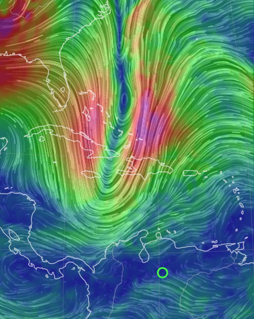 CeballosIchaso1's tweet photo. Informamos que producto del descenso de masas de aire frío desde el norte hacia el occidente del país, se está activando vaguada que traerá lluvias a los estados Zulia Falcon Lara Trujillo Tachira y Mérida, moviéndose hacia el oriente del país lentamente. Prevención! https://t.co/6WVi3BLN70