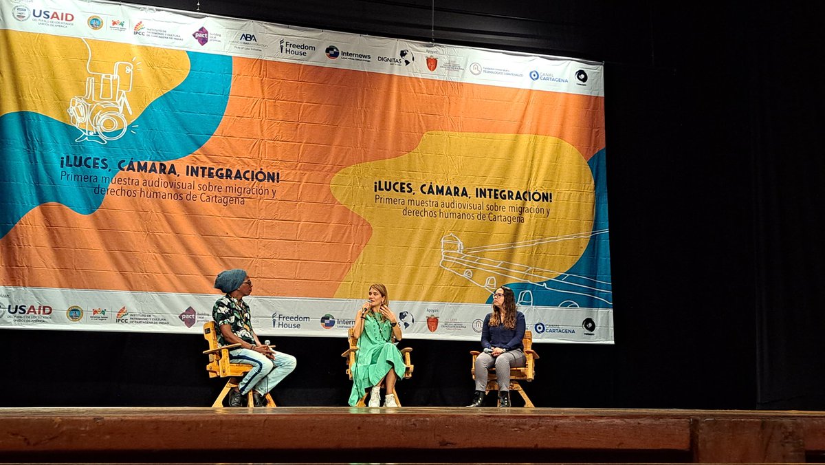 LauraZambrano3's tweet photo. Estamos en la primer Muestra Audiovisual sobre Migración en Cartagena, "Luces, Cámara, Integración" El audiovisual es una manera de plasmar en el tiempo, de cambiar la narrativa del miedo. Tod@s tenemos una historia qué contar. @lalalovera @Ipcc_Cartagena #ConectandoCaminos https://t.co/K8dvuRxwbB