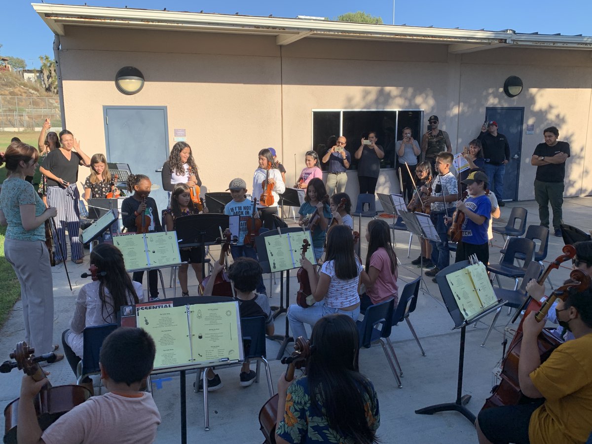 SD Youth Symphony tweet media