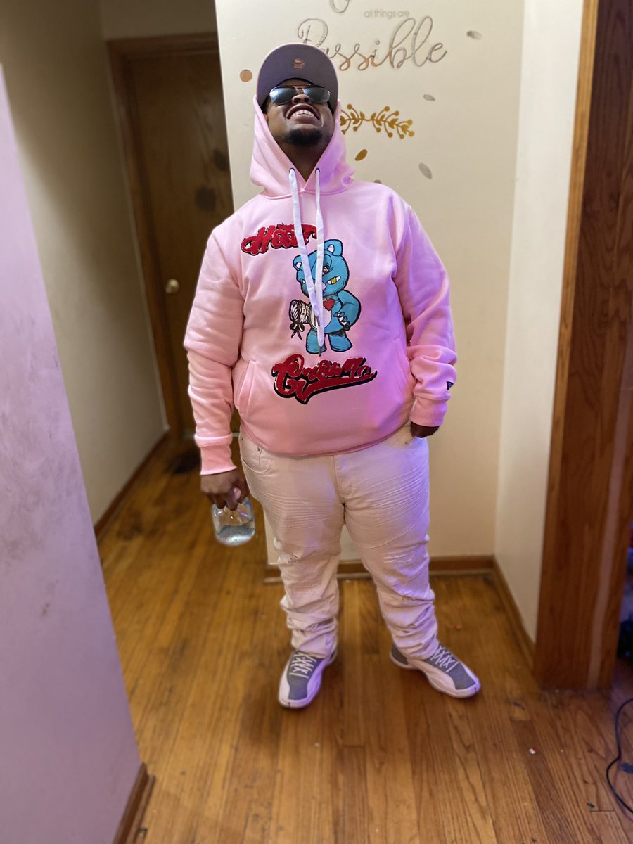 _YoungBulldog's tweet photo. If it was chess I would’ve been calling mat 5 moves ago; Ima Don in a Don sipping DonJulio🔥🥵🌊🚥🦍💯#This_Shit_Dont_Stop In BRAB🐇Voice
#breastcancerawareness https://t.co/BPpvgjfNdc