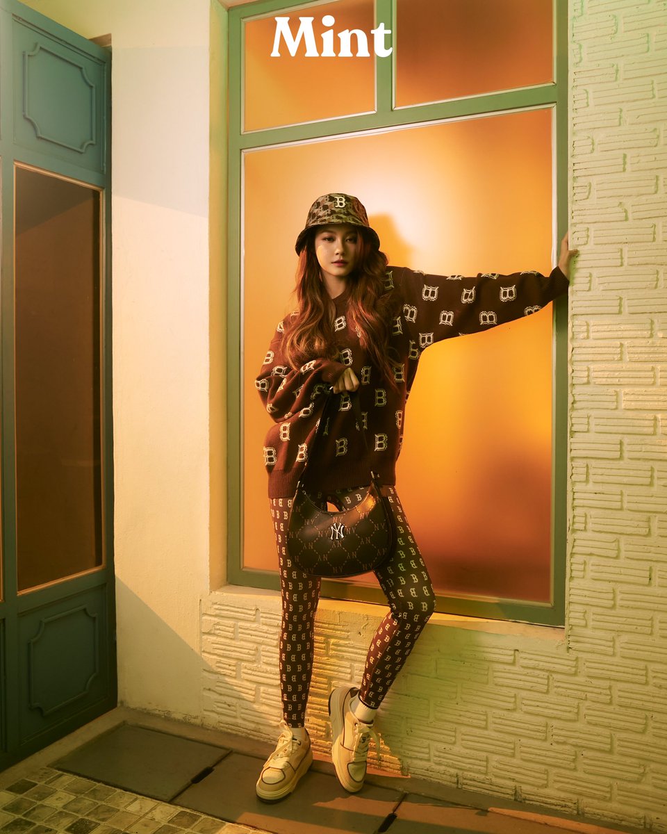 SSampaiojessica's tweet photo. #NuNew and #namtantipnaree for Mint Magazine Thailand,wearing #MLBmonogram.

#NuNew #NanaNu 
#ZeeNuNew #ซนซน
#namtantipnaree
#NuNewNamtanXMintSnap
#MLBThailand #MLBmonogram
#MintMagTH https://t.co/Vi6a1gbMoy