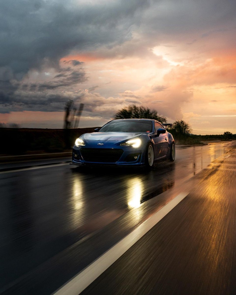 vividracingcom's tweet image. Don't forget to keep your tires hot, and your ordering hands ready! Black Friday sales coming soon! 🎃
.
🏎: @sundevilalex
📸: @colinwilcoxson.media
.
#rumblebros #subaruambassador #seibon #bigwanggang #subispeed #acurarsx #brz #toyota86 #jdmcars #jdm #jdmlegends #tuner#subarubrz