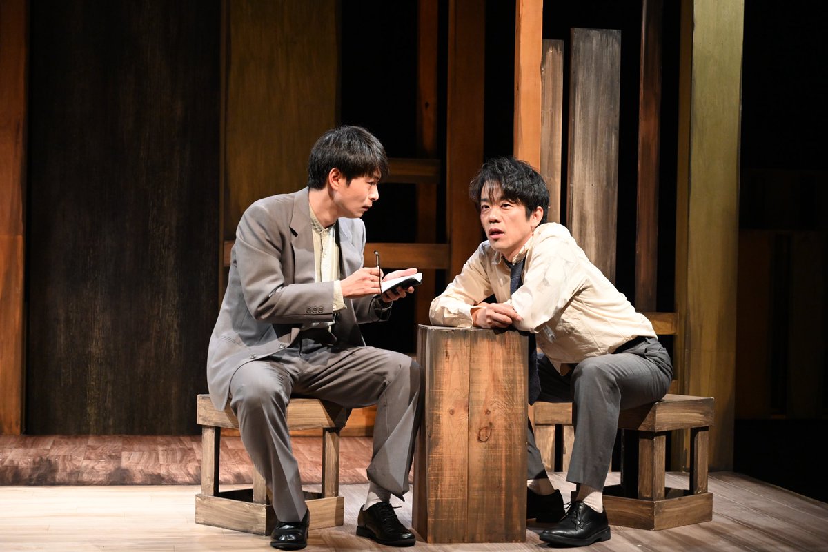 g_sharekobe's tweet photo. 🎥配信中です！

劇団しゃれこうべ５周年記念公演
『音楽劇　組曲虐殺』
(作・ #井上ひさし 、演出・木田博喜)
#小林多喜二

必死で生きた、繋いだ人々の、かけがえのない光景の数々。
10/30までご覧いただけます！

🎫詳細▶︎ https://t.co/rL1hSrryNa https://t.co/5LPuf5aXCS