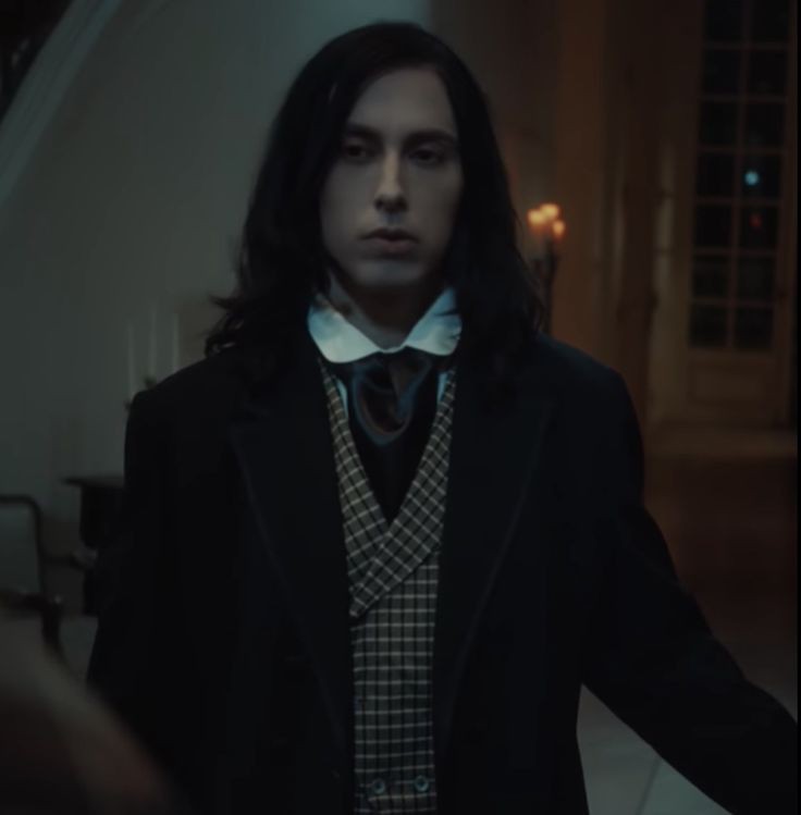 inoscontrol's tweet photo. Revamped ronnie 😭
#fallinginreverse https://t.co/N9KuSKczLx