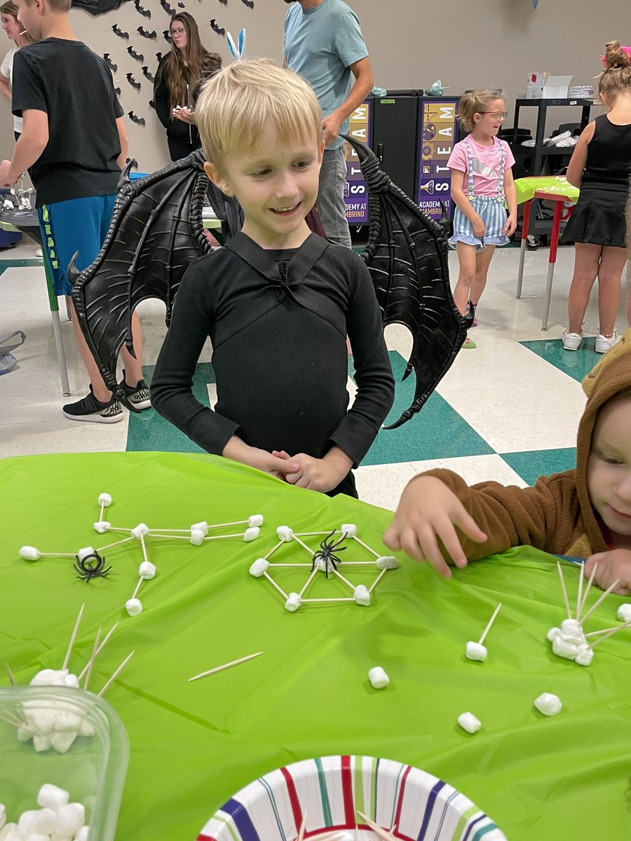 STEAM Scream! One of our favorite nights of the year! #MambrinoSTEAM #Granburyisd #STEAMScream