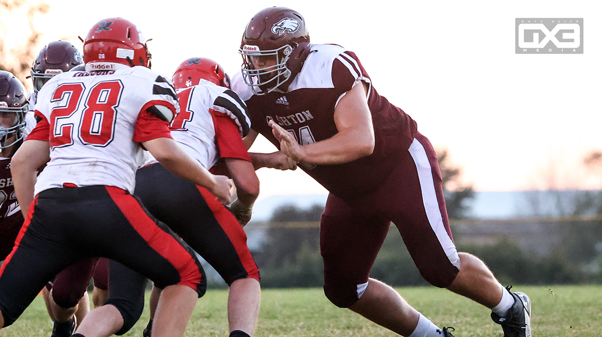 TravisBOUND's tweet photo. WSN Senior Football Awards: Joe Thomas Award Finalists for top senior offensive lineman 

https://t.co/5WOhdNBPfe #wisfb https://t.co/PmMFazVI7i