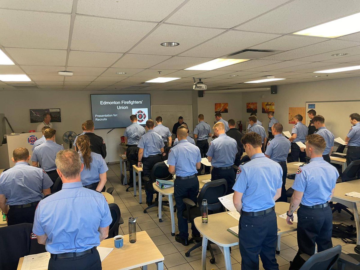 EFFU_209's tweet image. Today we swore in 37 new members into IAFF Local 209. Welcome brothers and sisters. We are proud to have you. #class155 #iaff #iaffcanada #yeg #edmonton #fire