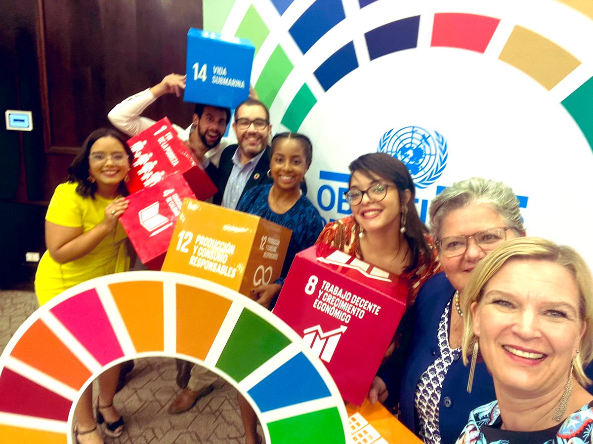 InkaMattila's tweet photo. @ONU_es cumplió 24 de octubre 77años- desde @pnudrd presentes en la celebración! Los ideales establecidos en la Carta de la ONU  siguen siendo más relevantes que nunca 👉
https://t.co/ye4w7r4bed…  #UNDay #DiaDeLasNacionesUnidas https://t.co/CQ5lMSTRE0
