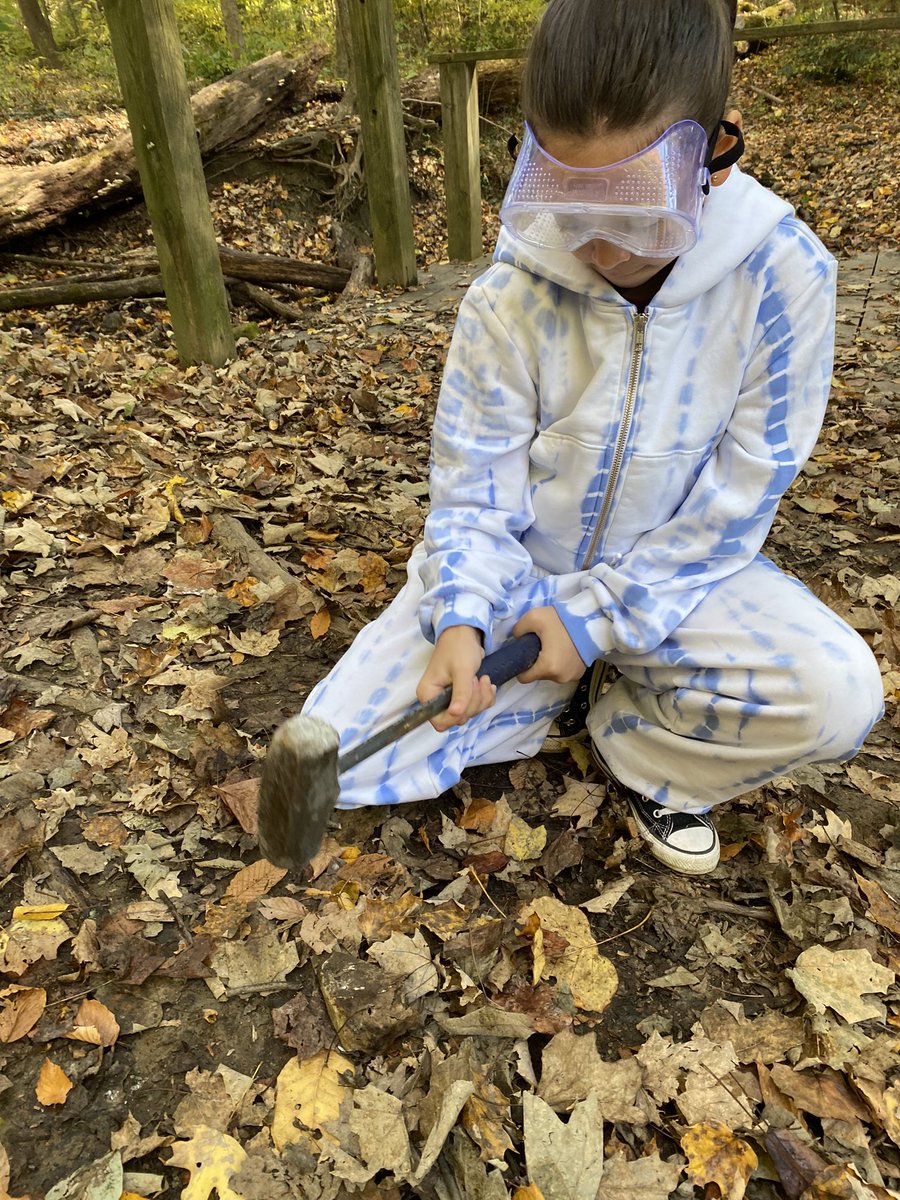 4th grade spent Friday morning at Brandywine Red Clay Alliance learning about rocks and minerals! A great way to kick off our next unit in science! <a href="/ChaddsFordUCFSD/">Chadds Ford</a> @UCFSD