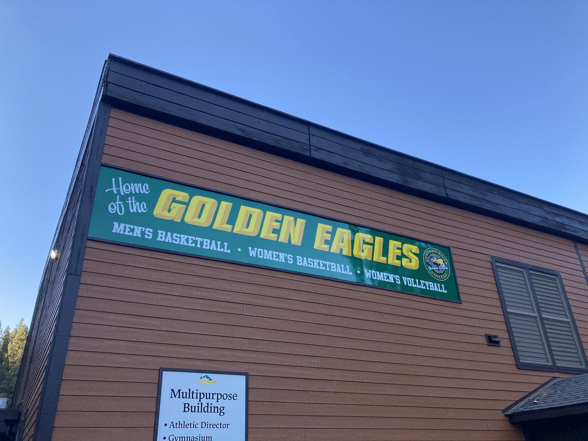 FRCPrez's tweet photo. New sign
New siding
Same awesome student-athletes 
#FlyEaglesFly 
#GoldenValleyConference
@CCCAASports https://t.co/5J7FZdZSJa