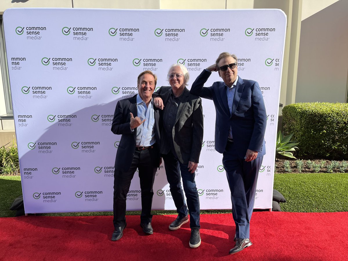 jimsteyer's tweet photo. We’re in Hollywood about to welcome stars like Robert McDuffie and Mike Mills to celebrate the 2022 #CommonSenseAwards where we honor individuals who are changing the world for kids. Follow along on @CommonSense tonight! https://t.co/EGc9Pj5dNg